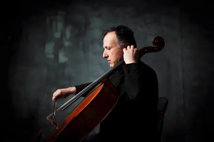 Raphael Wallfisch