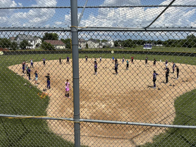 Thursday 6/19 Stretching circle