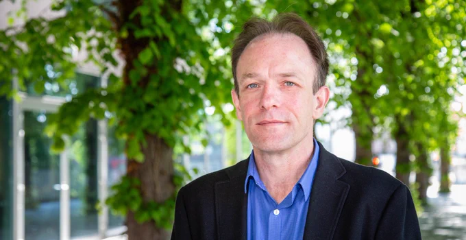 Prof Martin Brown