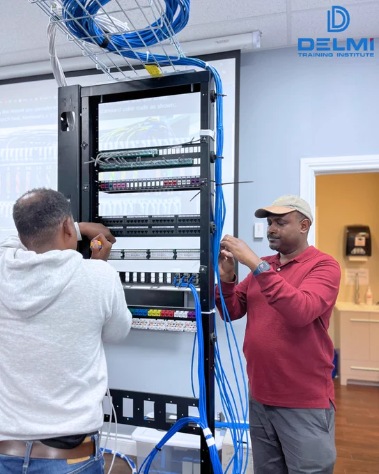 𝗡𝗲𝘁𝘄𝗼𝗿𝗸 𝗖𝗮𝗯𝗹𝗶𝗻𝗴 𝗧𝗲𝗰𝗵𝗻𝗶𝗰𝗶𝗮𝗻 𝗖𝗼𝘂𝗿𝘀𝗲 at 𝗗𝗲𝗹𝗺𝗶 𝗧𝗿𝗮𝗶𝗻𝗶𝗻𝗴 𝗜𝗻𝘀𝘁𝗶𝘁𝘂𝘁𝗲!