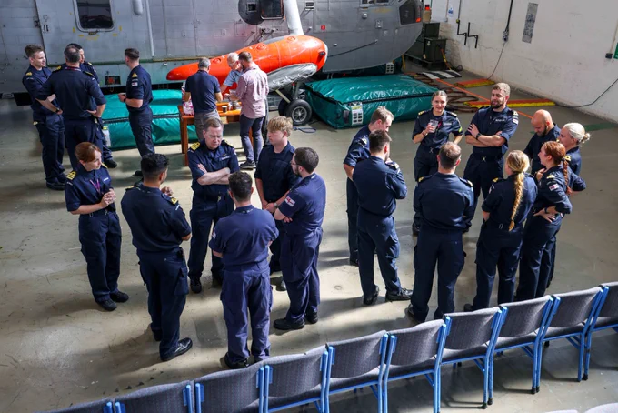 During his tour, VAdm Connell met with trainees and instructors at our Marine and Air Engineering schools, seeing first-hand how we're equipping the next generation with world-class skills.
Pictured within RNAESS. 
Image by Leading Photographer Baz Swainsbury.