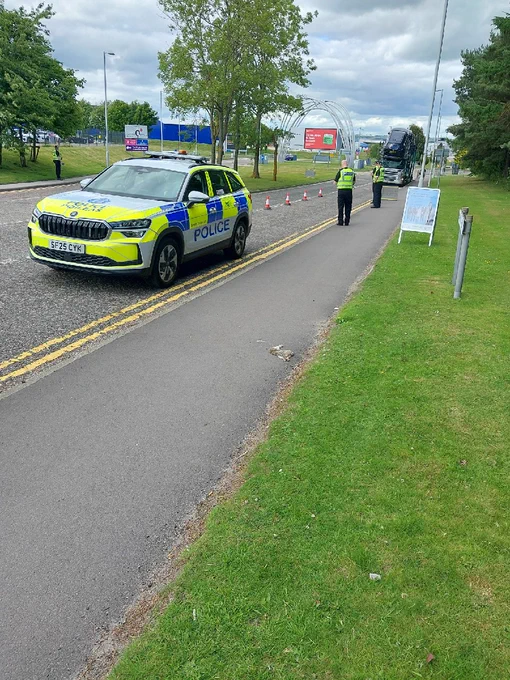 Officers preparing a safe vehicle check point