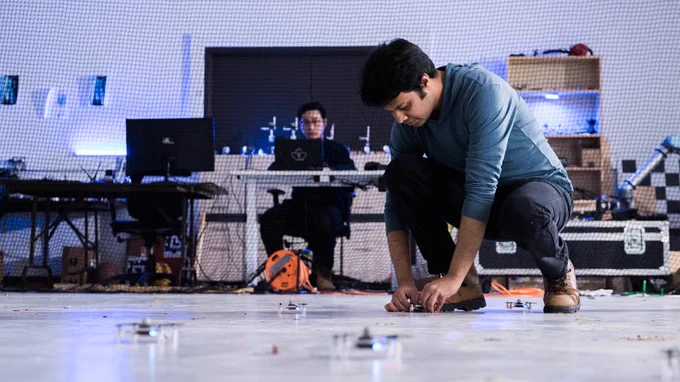 The Flight Systems and Control group at UTIAS focuses on the following research themes: discovering innovative control solutions for aviation systems (including unmanned aerial systems), improving flight performance, and developing transformative control technologies for aviation applications to achieve autonomy