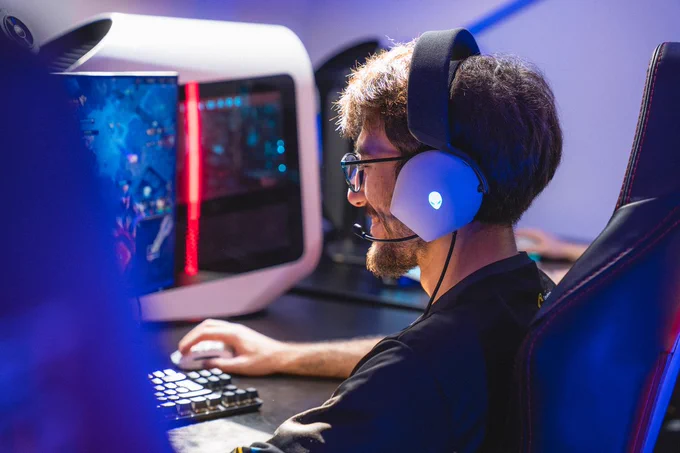 Croydon College at an esports performance bootcamp in the National Esports Performance Campus ahead of the British Esports Student Champs 24/25 Finals