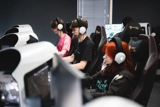 Confetti Institute of Technologies at an esports performance bootcamp in the National Esports Performance Campus ahead of the British Esports Student Champs 24/25 Finals