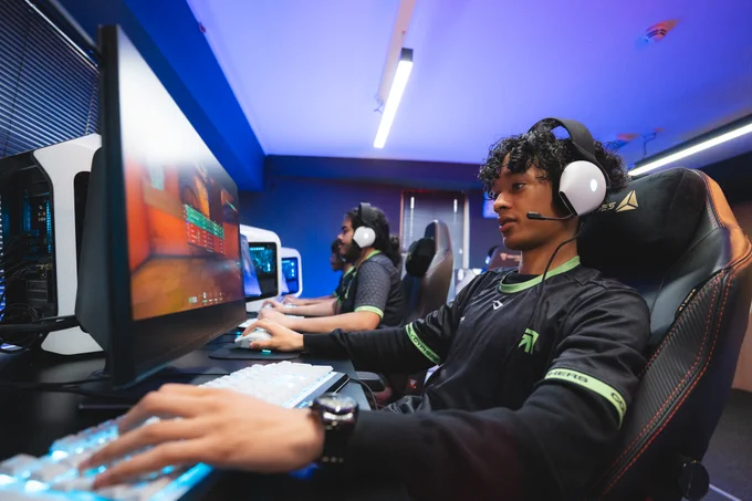 Capital City College at an esports performance bootcamp in the National Esports Performance Campus ahead of the British Esports Student Champs 24/25 Finals