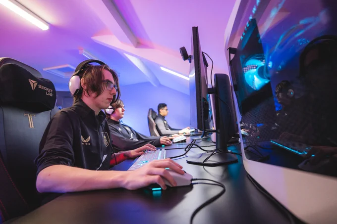 Burnley College at an esports performance bootcamp in the National Esports Performance Campus ahead of the British Esports Student Champs 24/25 Finals