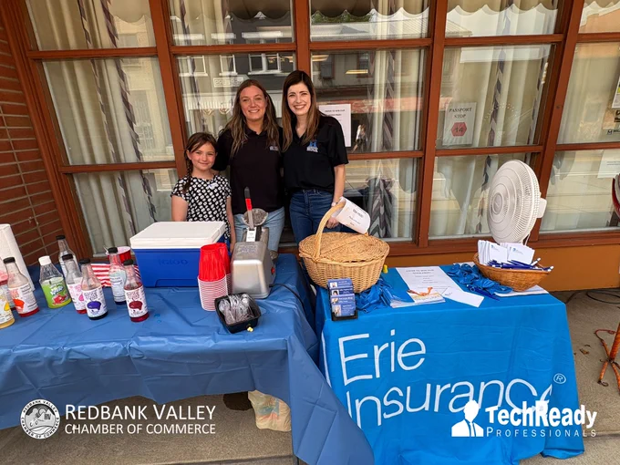🎉 Thanks for making Customer Appreciation Day a success in New Bethlehem, PA! 🙌 Congrats to all our winners & thanks to the Redbank Valley Chamber of Commerce! 🛍️ 

#ShopLocal #RedbankValley #NewBethlehem #ClarionCounty