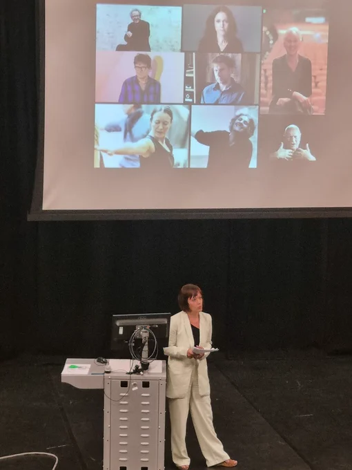Dr Abigail Rokison delivering her plenary (papped with permission)