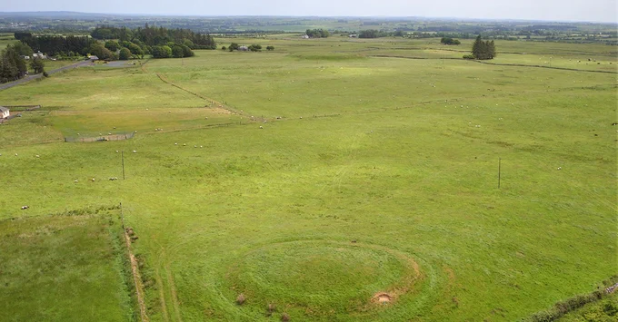 Rathcroghan (Ráth Crúachan) is a well-preserved prehistoric and medieval archaeological landscape located in Co Roscommon. Image courtesy of Fáilte Ireland.