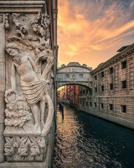 The Bridge of Sighs, Venice, Italy.
