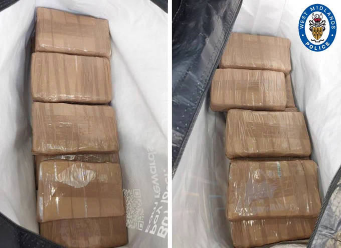 Watch dealer congratulate officers who found £1m of drugs in his boot