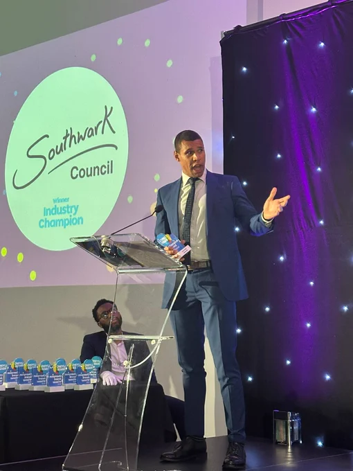 Cllr Batteson accepts award