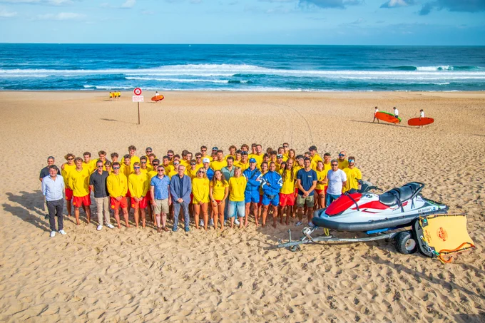 Anglet, les sauveteurs côtiers en une photo