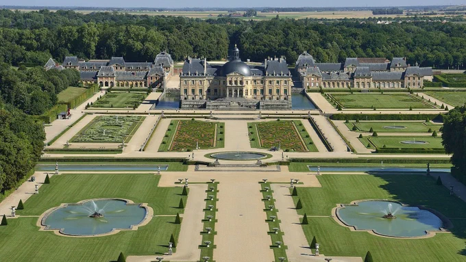 André Le Nôtre’s garden at the Château de Vaux-le-Vicomte (1661)