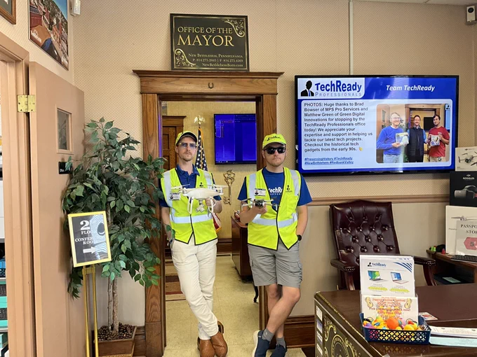 Huge thanks to BGM Custom Wear for our new drone safety vests, hats, Carhartt vests & backpacks! 🧢🎒 High-quality, fast, affordable & local - highly recommended! 🙌 

#ootd #BGMCustomWear #TechReadyStyle #NewBethlehem #RedbankValley