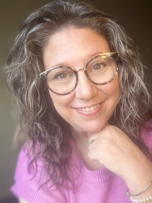 Headshot of Kari Baker 
