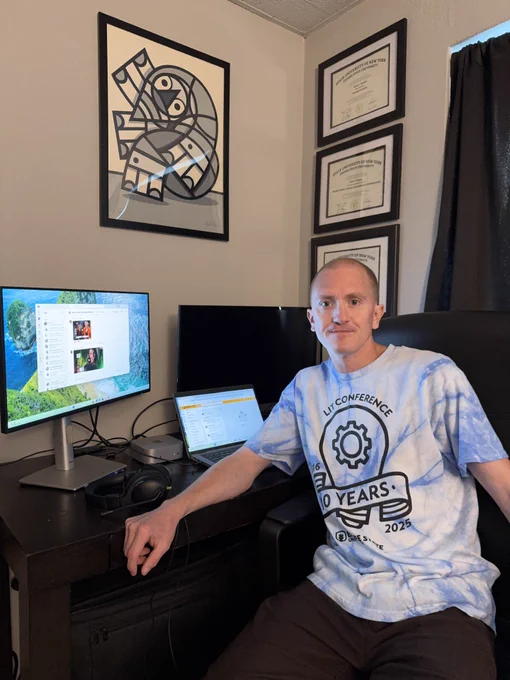 Images of the Empire Online team in their offices and LIT shirts, getting ready for the LIT conference.