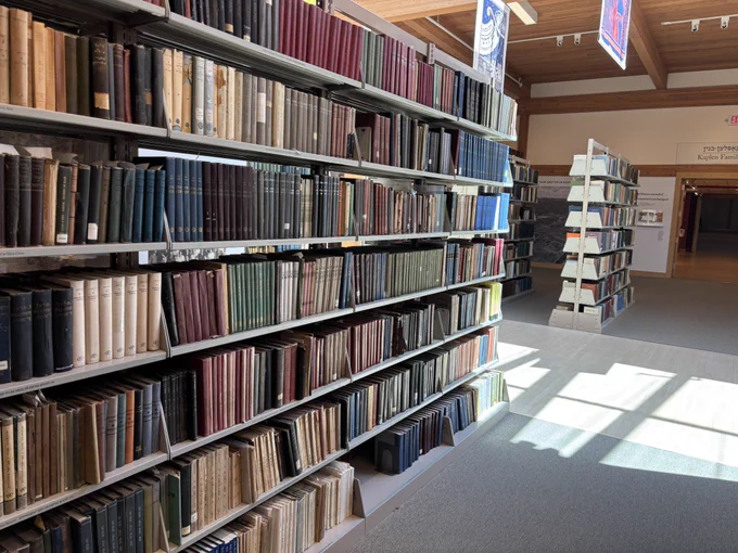 Shelves of Yiddish books.