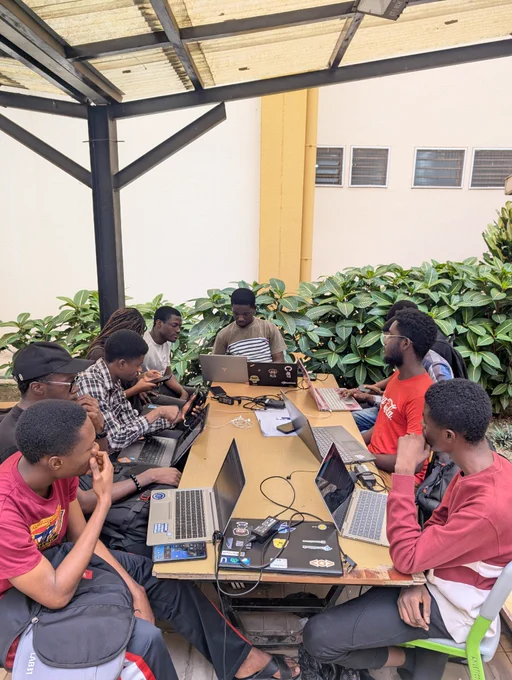 A group photo of young Ghanaian students of KNUST meeting to learn version control with Git and Github