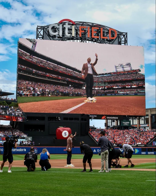 David Wright stands on third base at Citi Field during his jersey retirement ceremony.