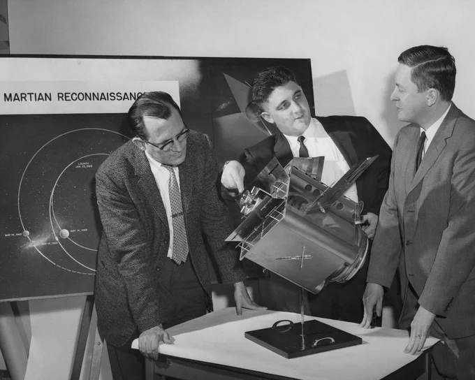 https://assets.mitmuseum.mit.edu/iiifimg3/63370231/full/max/0/default.jpg?response-content-disposition=attachment; filename=63370231.jpg