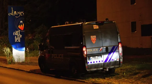 File photo of a riot police van parked in the nearby Limoges neighbourhood of Val de l'Aurence, where unrest broke out on July 14, France's national holiday. © Pascal Lachenaud, AFP