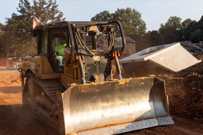 Heavy equipment, heavy equipment operator, caterpillar dozer, bull dozer