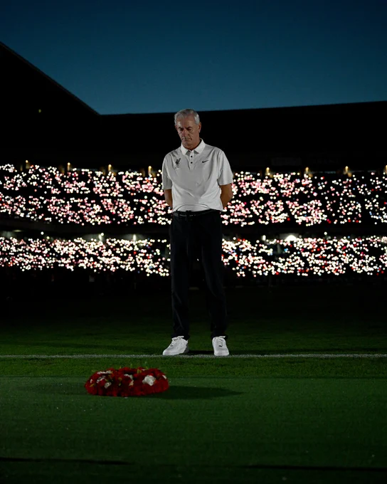 Ian Rush paying tribute to Diogo Jota in Yokohama 