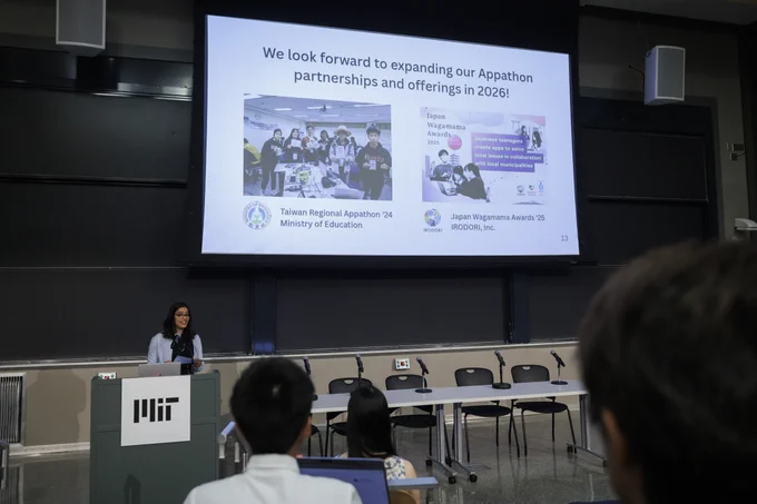 Zareen Choudhury presenting a slide with the text: We are looking to extend our Appathon partnership and offerings in 2026.
