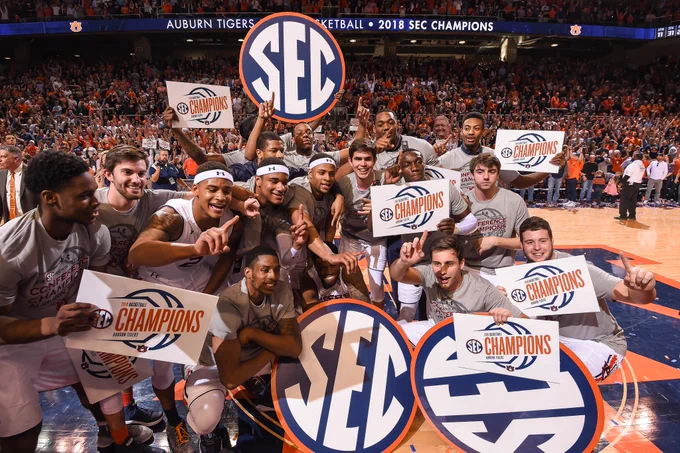 the 2017-18 team celebrating their SEC Regular Season Championship