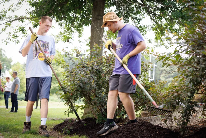 Students participating in the OVR MY Work program are putting in new mulch at Overlook Park in Lancaster County.