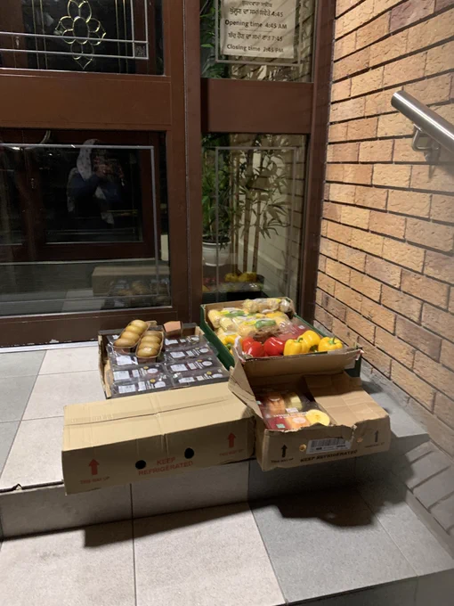 BUSY START OF AUGUST - LOADS MORE FOOD Not in #landfill  #landwaste but food on table,  
distributing food to families, blue light workers to help with #costoflivingcrisisuk
M&S Foodhall - Cannock 
Oak Tree Trust Walsall 
Balbir Seimar
#balseimar 
#balbirseimar
#volunteersmakeadifference
#volunteersmakethedifference
#volunteering
#communitymatters
#letsgetwasupdone