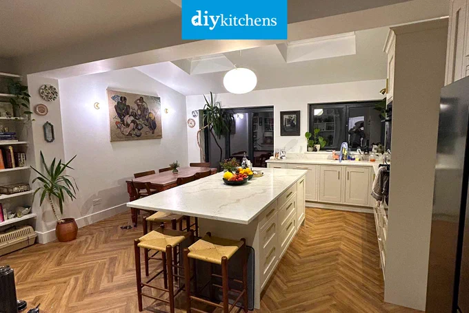 An Innova Helmsley Mussel Inframe  #kitchen | DIY Kitchens