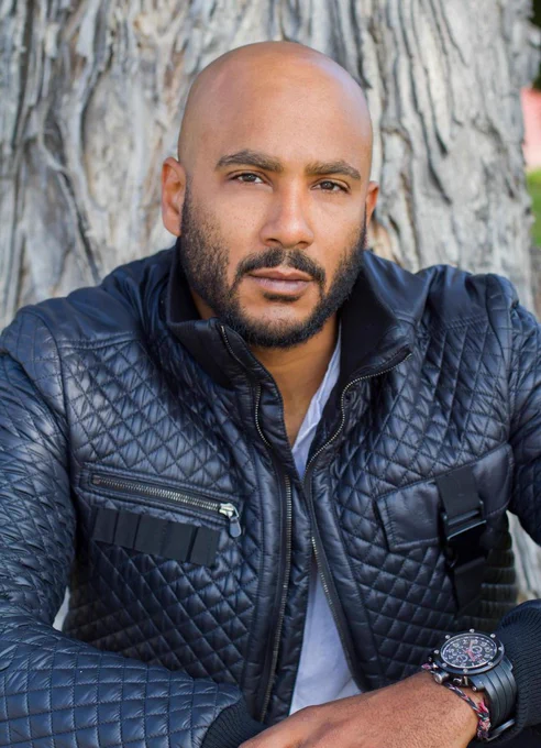 Professional headshot of Cirroc Lofton 