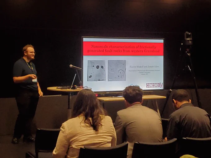 Hunter Midkiff presenting his research 