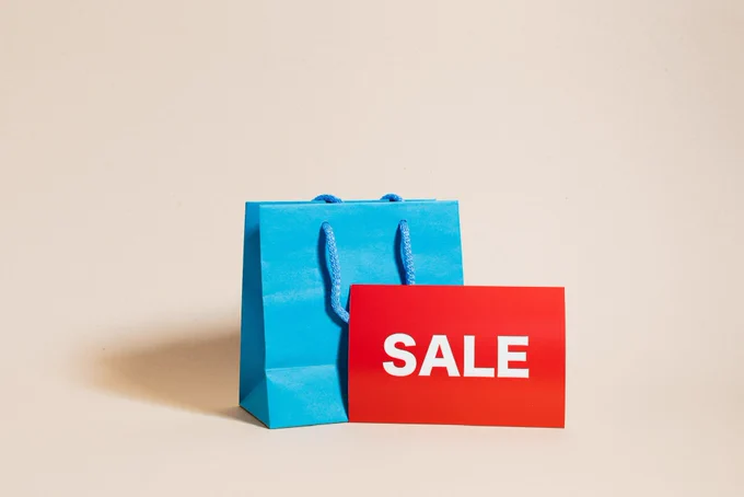 Sale at Red libraries