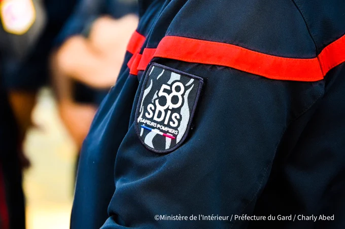 Photo de l’écusson du SDIS 58