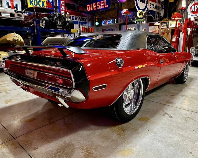 Big HEMI energy. This custom 1970 Dodge Challenger R/T is powered by 472ci HEMI engine mated to a rebuilt matching-numbers 4-speed manual transmission. Catch it at the 2025 Scottsdale Fall Auction!
