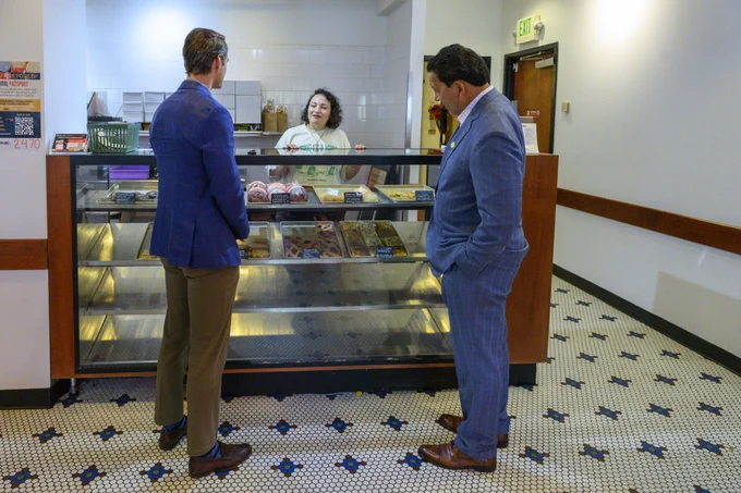 Mayor Harrell at Pan de La Selva