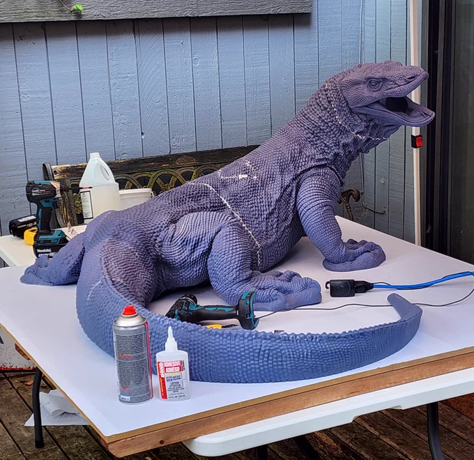 Lifesize komodo dragon sculpture