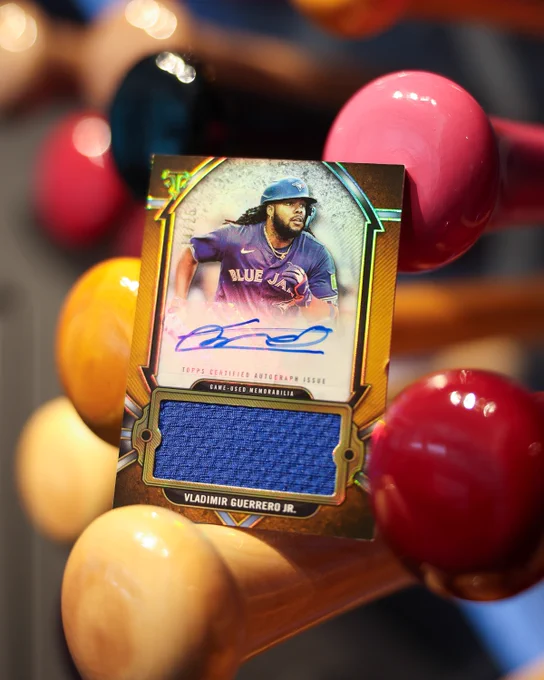 2024 Topps Triple Threads Autographed Gold Jumbo Relic Card
Vladimir Guerrero Jr., Toronto Blue Jays (14/25)