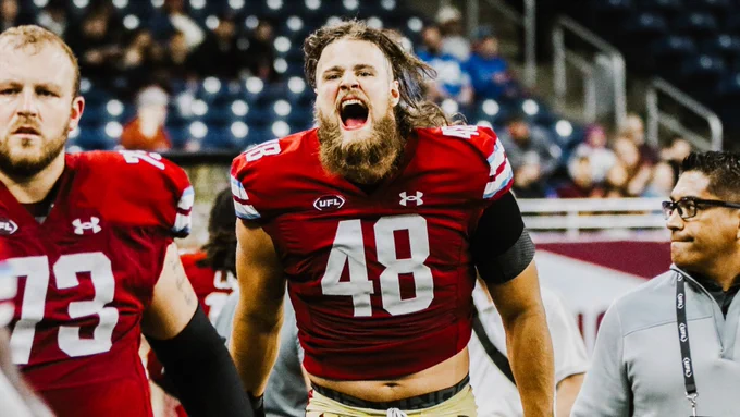 Photo of Kenny Willekes, Panthers, property of James Larsen.