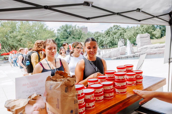 Students grab ice cream at the Union Plaza during Big Red Welcome