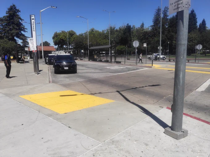 Hayward Bart