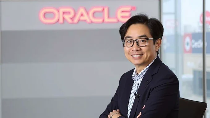 Mizuho Sees Oracle (ORCL) as Structural AI Winner, Raises Target to $300