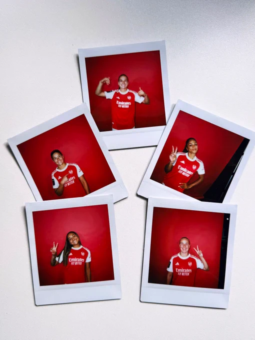 Polaroids of Laia Codina, Kyra Cooney-Cross, Taylor Hinds, Olivia Smith and Beth Mead