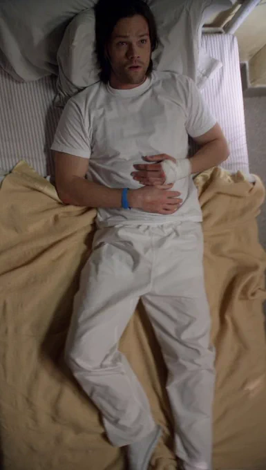 Sam from Supernatural in the mental hospital 
