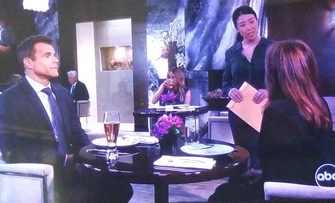 Drew has Alexis served with legal papers