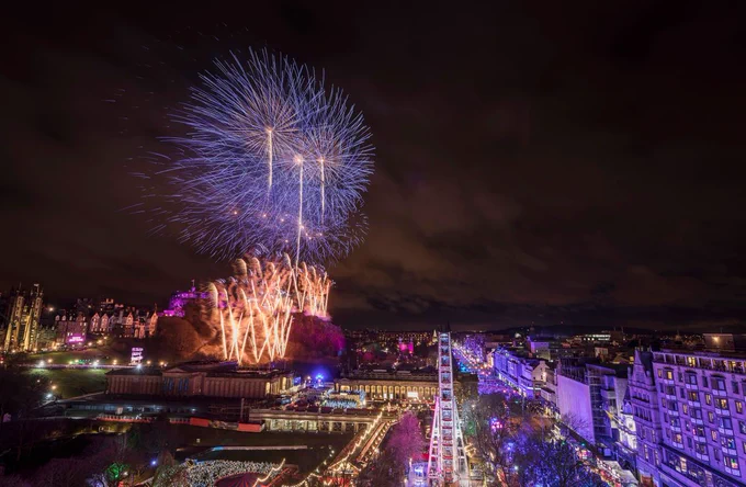 Edinburgh's Hogmanay fireworks © VisitScotland / Kenny Lam
